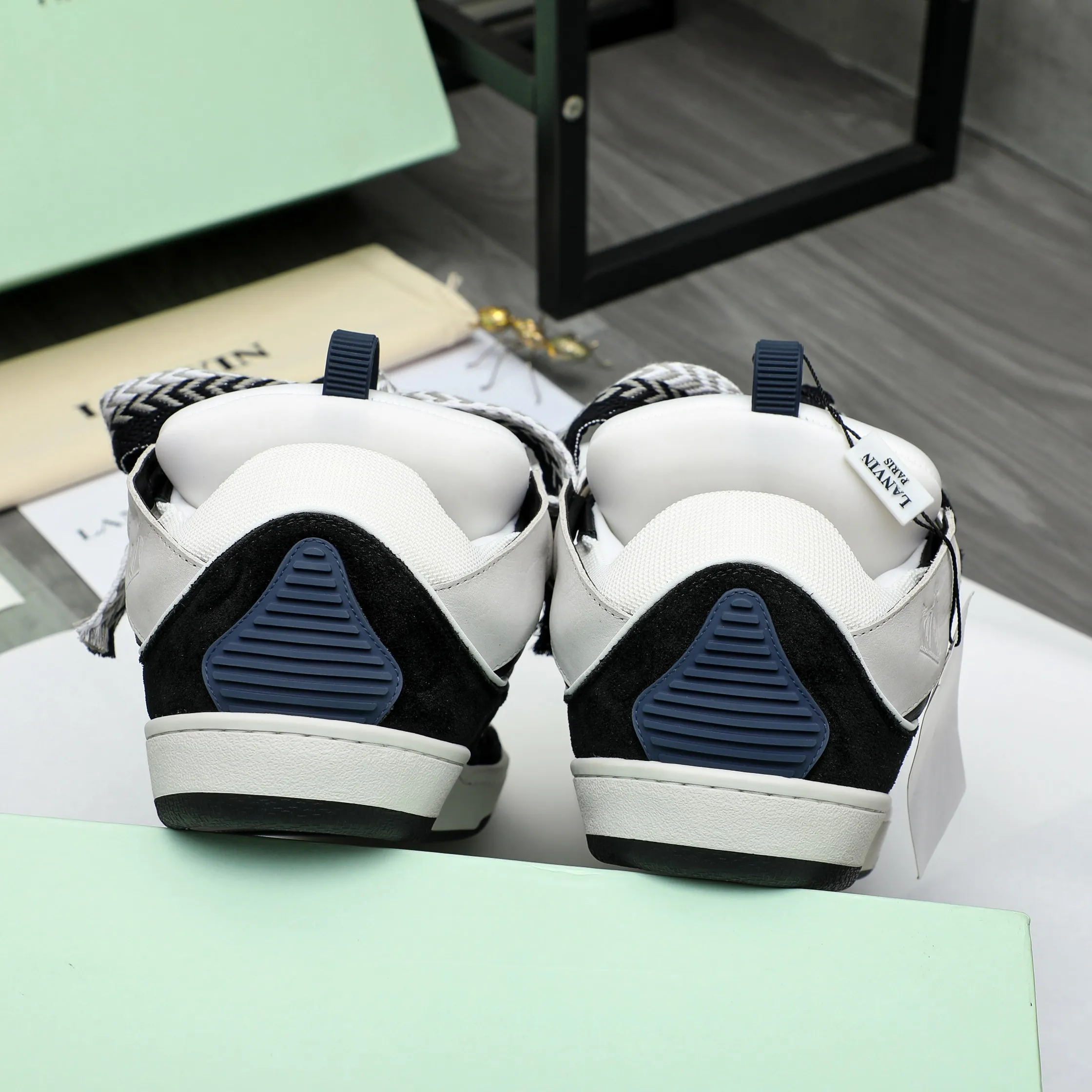 Men's shoes 💰740 [Lanvin] Lanvin high-end quality original couple's casual shoes - Upper: imported cowhide leather splicing breathable mesh - Inner lining: Lycra elastic lining - Outsole: original rubber outsole - Super high quality control·Fine workmanship: highlighted (high-end·luxury·grade) -Size: 36-45 (45 can be customized)